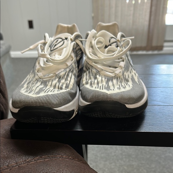 Nike Gt Cut 2 - Picture 3 of 5